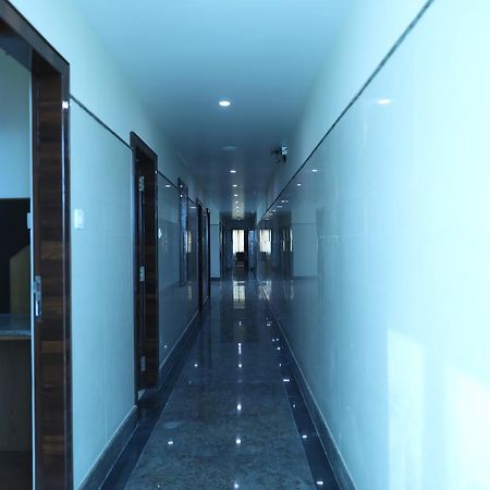 Hlv Grand Inn Bangalore Exterior photo