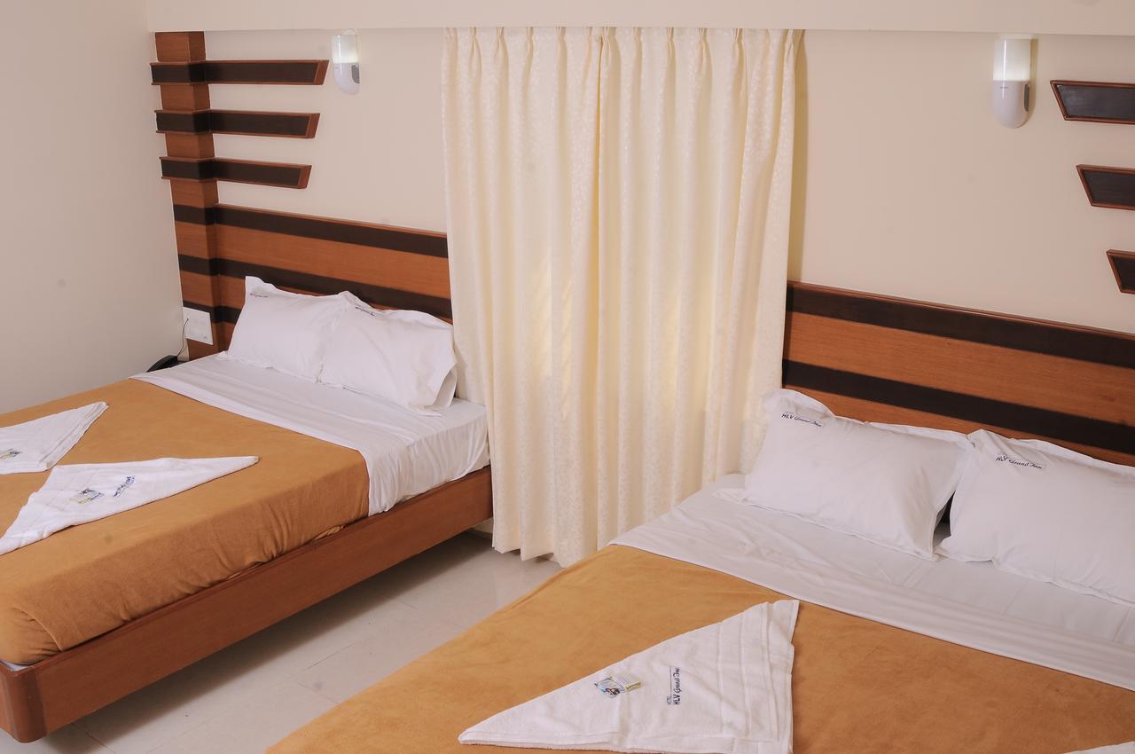 Hlv Grand Inn Bangalore Exterior photo