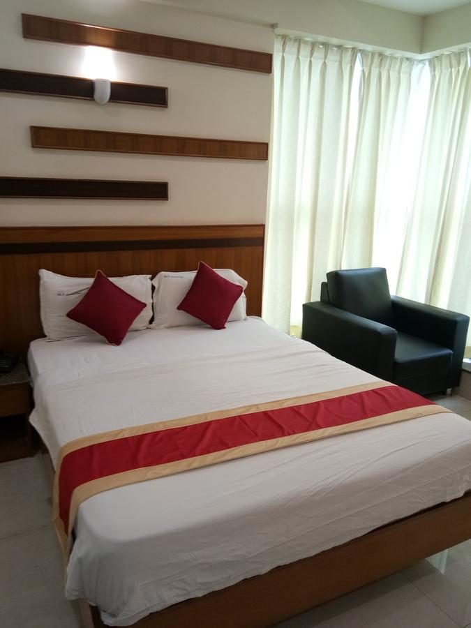 Hlv Grand Inn Bangalore Exterior photo